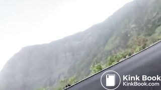 VeganLinda poops at the roadside