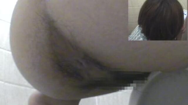 Asian Woman Nice Push - Hairy Anus