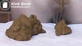 Huge soft shit and juicy farts
