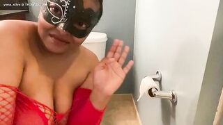 Creamy poo mess