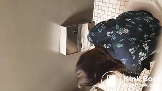 Big spycam shit