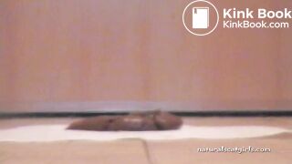 Dropping a long smooth log