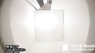 krystar ut monsterkorv