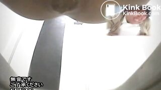 krystar ut monsterkorv