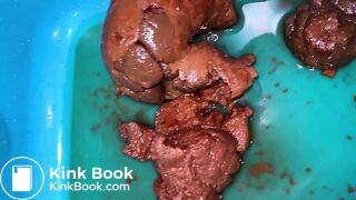 Blonde's giant poo into a wash bowl