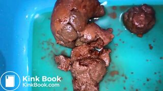 Blonde's giant poo into a wash bowl