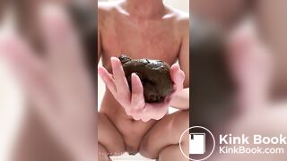 Hot Girl - Full Scat Facial!!