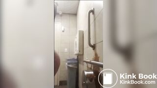 SPLASH!!!!! SQUIRTING SHIT! gif 2 mp4 conversation compilation (no sound-Music)