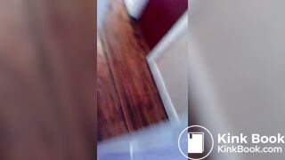Selfie poop show