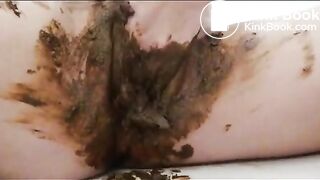 Scat filled pussy fucked by big black toy