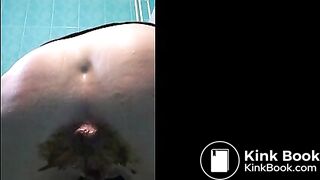 VerySweetAndSexyBlondeBabeShitsAStormInHerLatestLiveScatExperience
