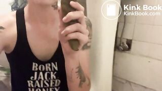 Misellie poops and plays