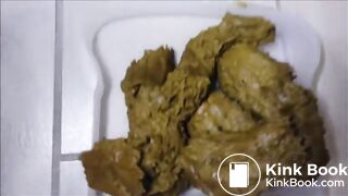 Filling a sandwich box