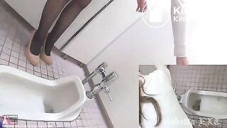 Uncensored Japanese shitting 2