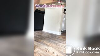 Big-booty-ebony-expels-two-enemas