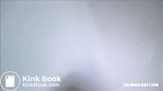 Big butt milf shitting in the toilet