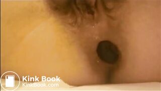 Hairy cunt milf shitting a load of diarrhea