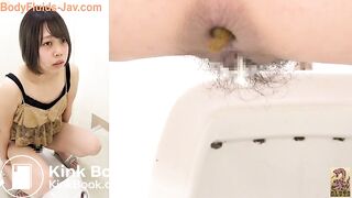 Girls Pooping