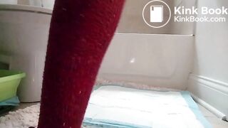 Cassie takes a Thick Poo in her Thigh-High Socks