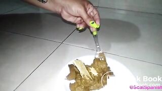 SHIT AND COOKIE! (Spanish audio)