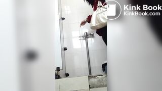 China shopping toilet