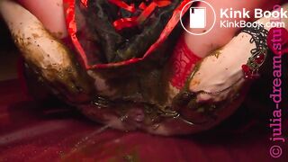 TrailerExhibitionist