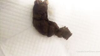 Pushing Out 2 Turds While My Pussy Drips