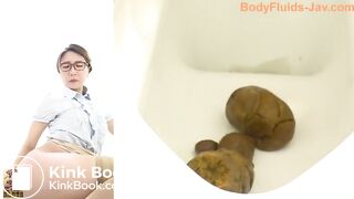 cute girl pooping