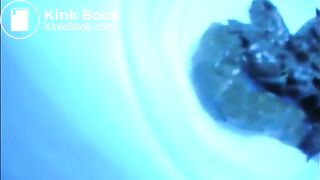 Milf shitting on a plate in the bathtub