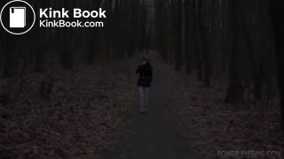 Annie powerpissing and shitting