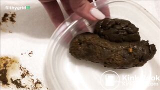 Tina amazon shitting and pissing in hotel room