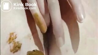 A nice asshole view of a shitting girl