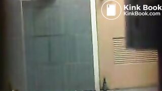 she doesn't like the toilet