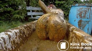 Lyndra Lynn bathing in Cowshit - ManureFetish Sale