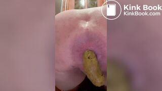 shit in toilet 2