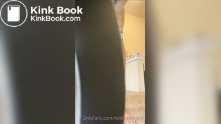 CORN TURD SANDWICH ANYONE?