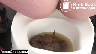 Milf shits a huge pile