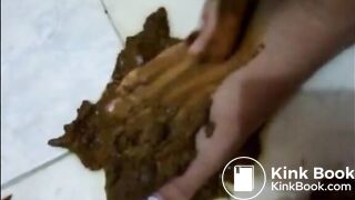 Brunette shitting smaearing and eating her shit