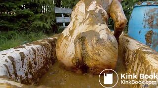 Cooling off with cowshit Lyndra Lynn