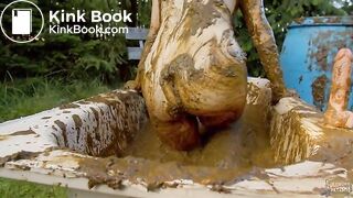 Cooling off with cowshit Lyndra Lynn