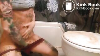 Blonde shitting fisting asn smearing shit on her
