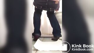 Amateur Quick Releases A Thick Turd