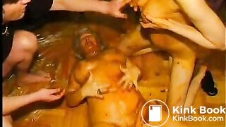 Fat-Slut-Bianca-2-Scat