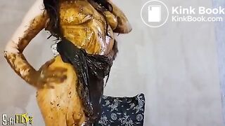 she-eat-it-all-742(1)