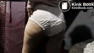 BBW shitting in the diaper