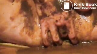 CE-068-Scatgirl-Veronika-full-covered-in-shit-solo-2