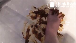 Girl shit and piss in the shower and put her feet on it