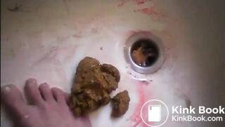 Girl shitting in the shower and smering it on body