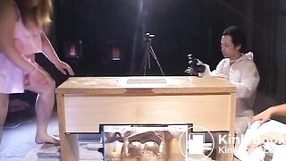 japanese-lesbian-scat-15