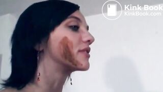 Chubby babes smearing